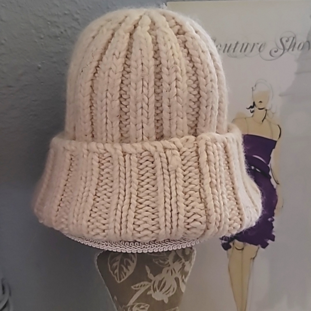 𝅺women's/girls Winter hat